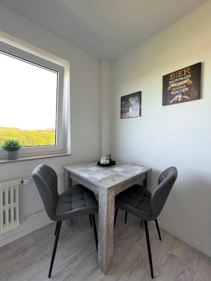 Stilvolles Apartment Mit Laendlichem Ausblick Hattingen Bagian luar foto